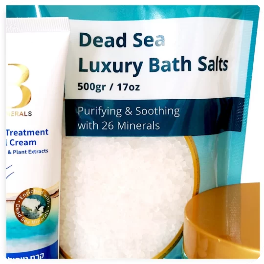 Dead-sea-luxury-bath-salts-purifying-soothing