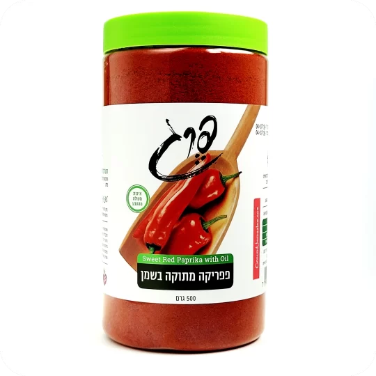 This 500-gram jar of sweet red paprika with oil offering practicality in your kitchen Red peppers sunflower oil salt kosher made in israel